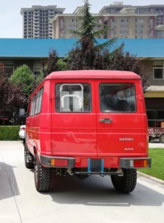 4WD LHD Diesel Engine Available Hospital Ambulance Vehicle Car